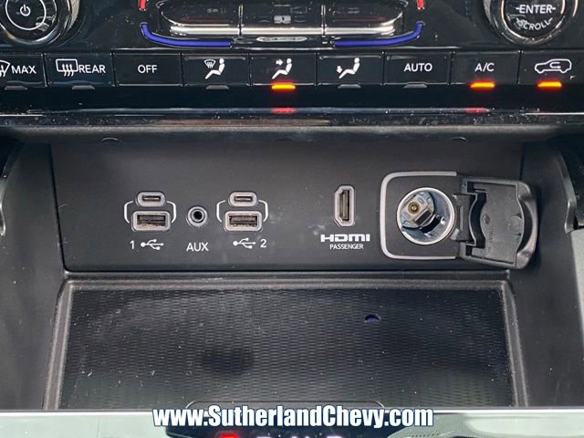 Used 2024 Jeep Grand Cherokee Trailhawk w/ Luxury Tech Group III AWD/4WD image 39