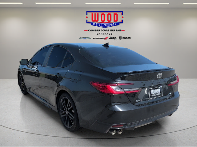 Used 2025 Toyota Camry XSE FWD image 4