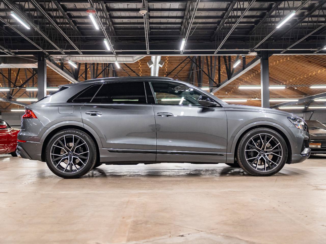 Used 2021 Audi SQ8 Prestige w/ Prestige Package AWD/4WD image 4