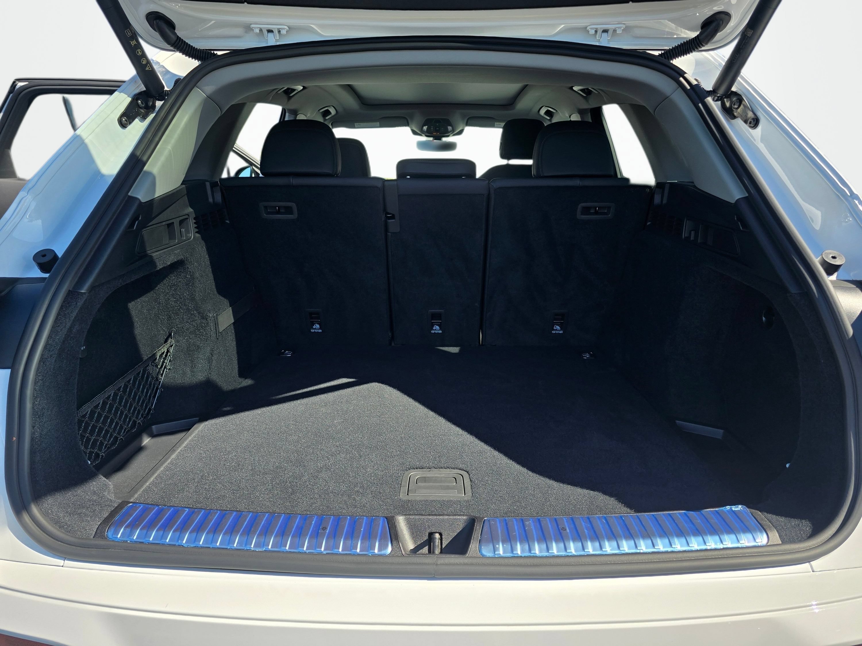 Certified 2025 Audi Q5 Premium w/ Convenience Package AWD/4WD image 11