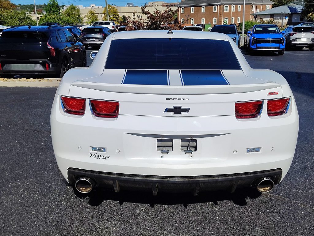 Used 2011 Chevrolet Camaro SS w/ RS Package RWD image 5