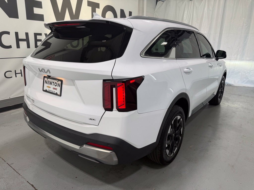 Used 2025 Kia Sorento S AWD/4WD image 35