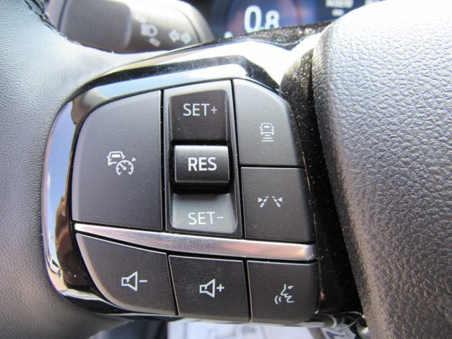 Used 2025 Ford Escape Platinum w/ Premium Technology Package AWD/4WD image 14