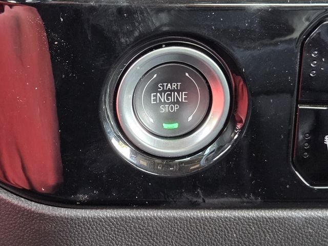 Used 2024 Chevrolet Silverado 1500 LT AWD/4WD image 23