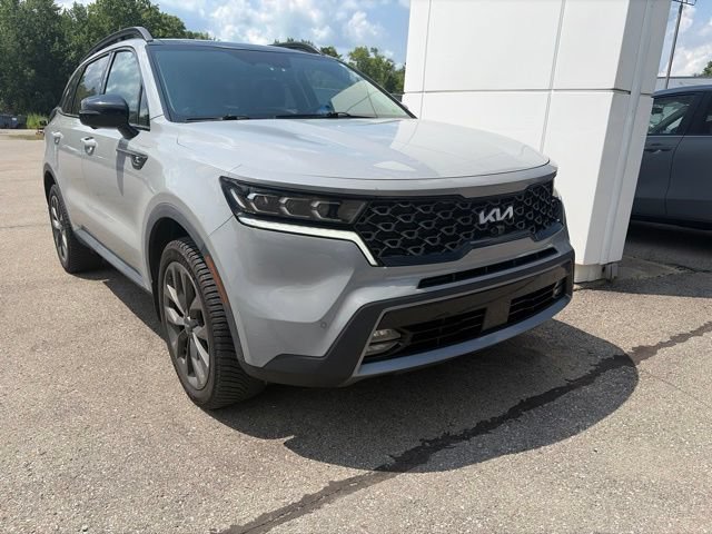 Used 2022 Kia Sorento SX Prestige AWD/4WD image 2