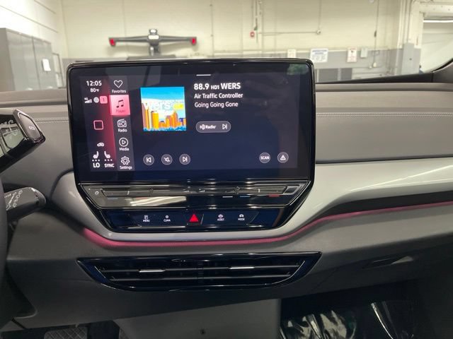Certified 2023 Volkswagen ID.4 Pro S Plus AWD/4WD image 22