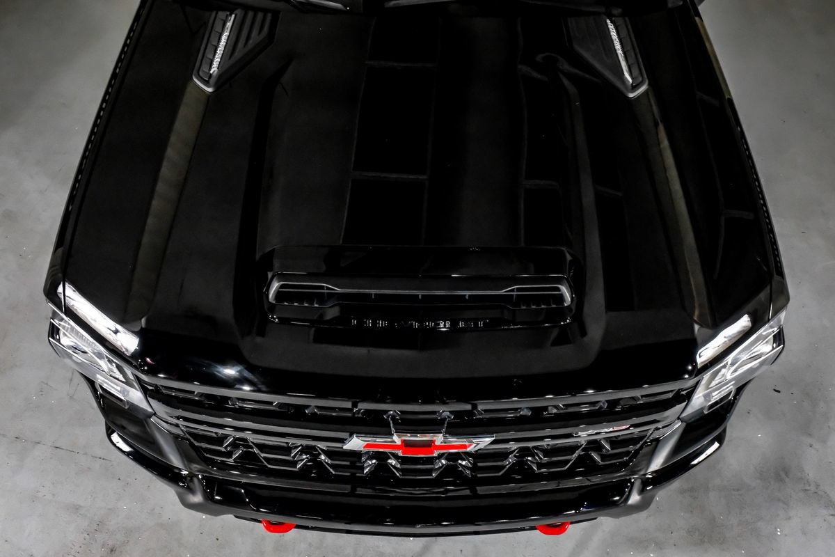 Used 2024 Chevrolet Silverado 2500 ZR2 AWD/4WD image 38