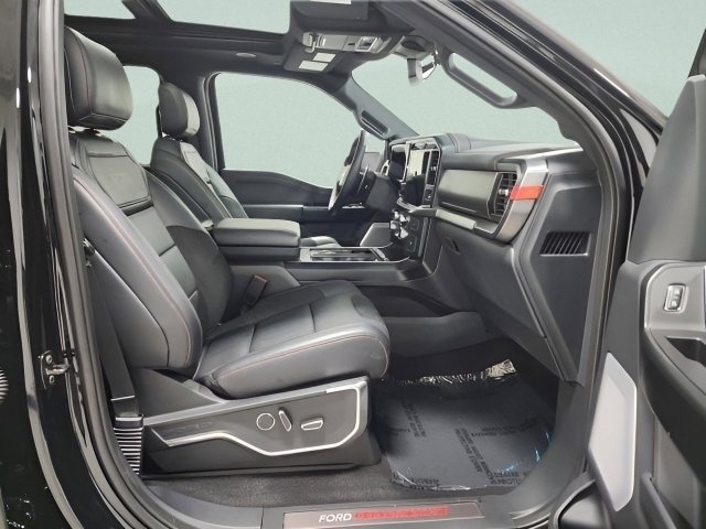 Used 2025 Ford F150 Raptor image 17