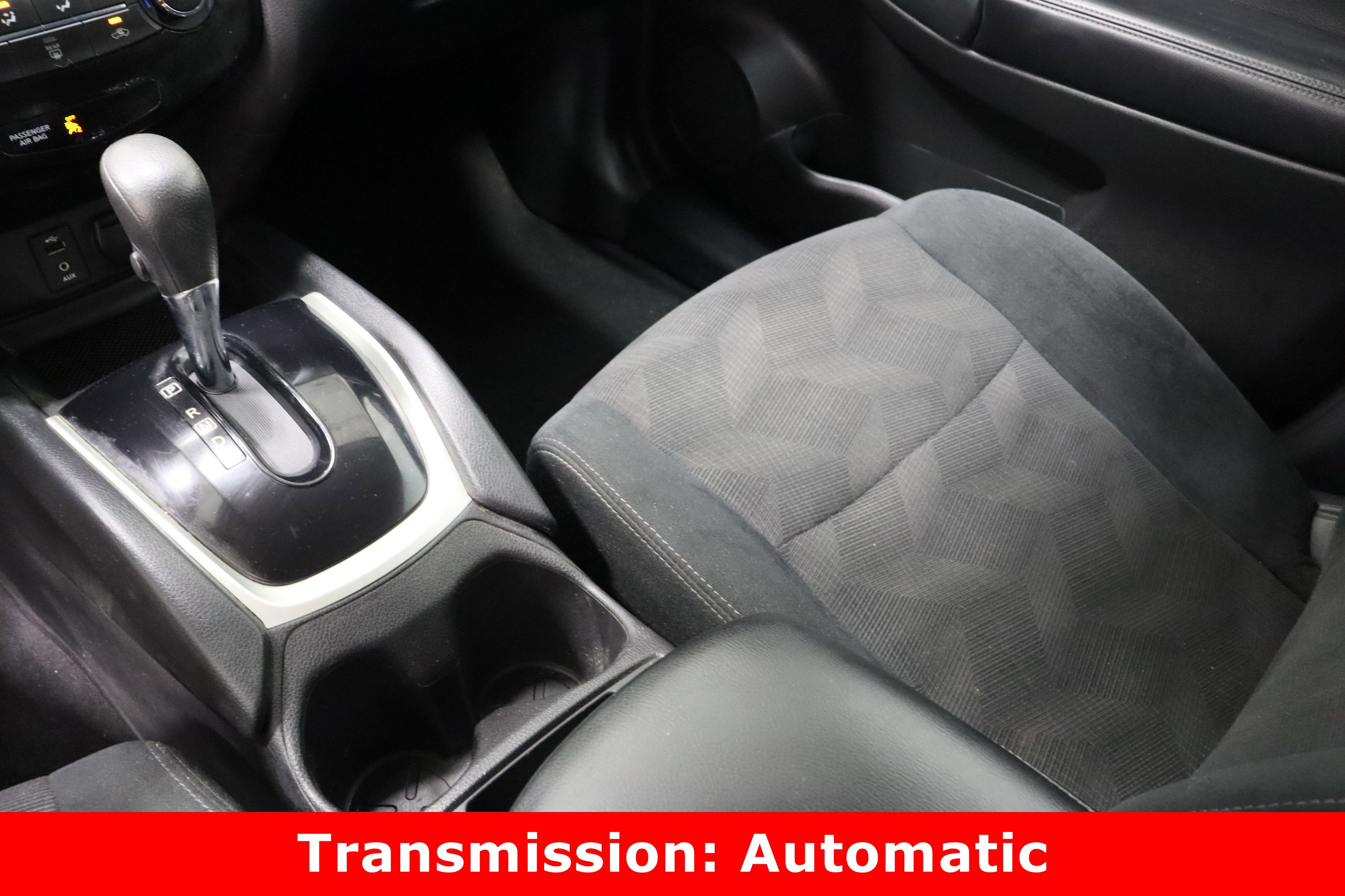 Used 2016 Nissan Rogue S image 16