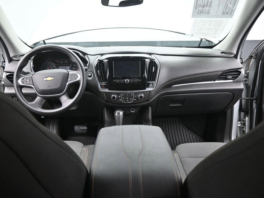 Used 2018 Chevrolet Traverse LS image 26