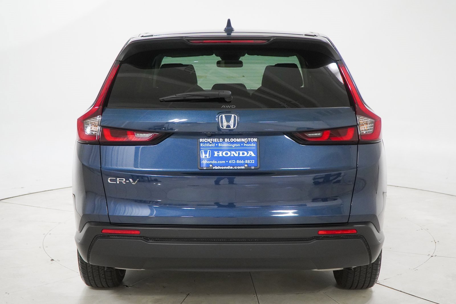 Certified 2025 Honda CR-V EX image 9