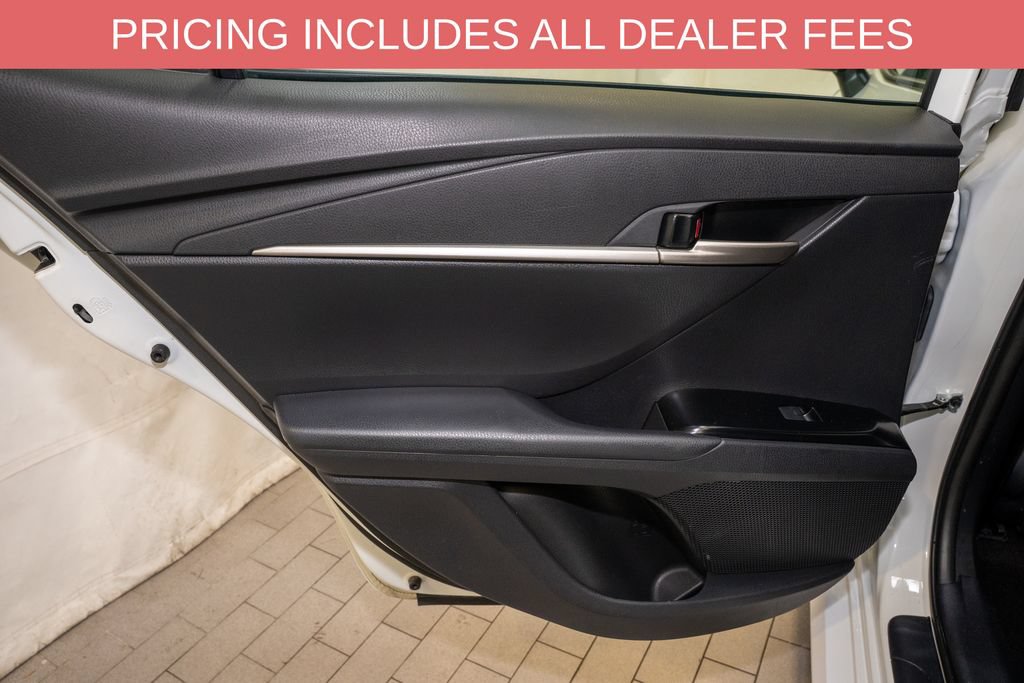 Used 2025 Toyota Camry LE FWD image 9