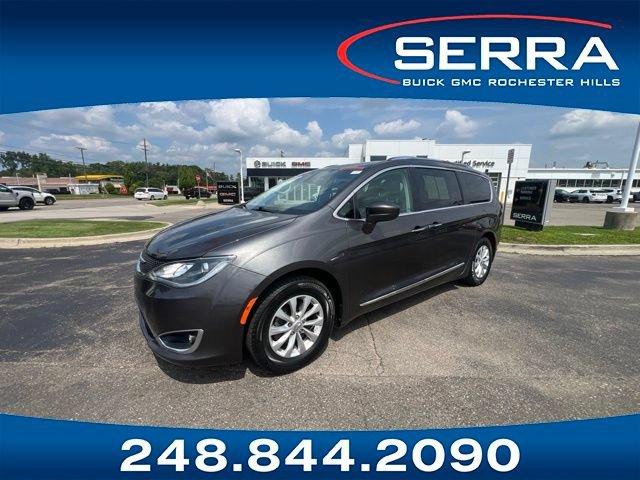 Used 2018 Chrysler Pacifica Touring-L Plus