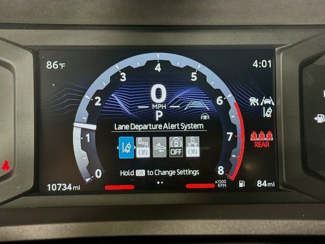 Certified 2024 Toyota Tacoma SR5 AWD/4WD image 12