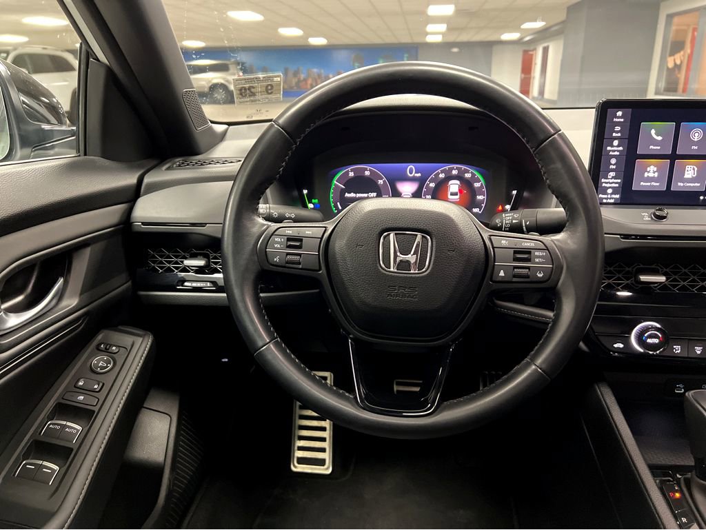 Used 2024 Honda Accord Sport image 31