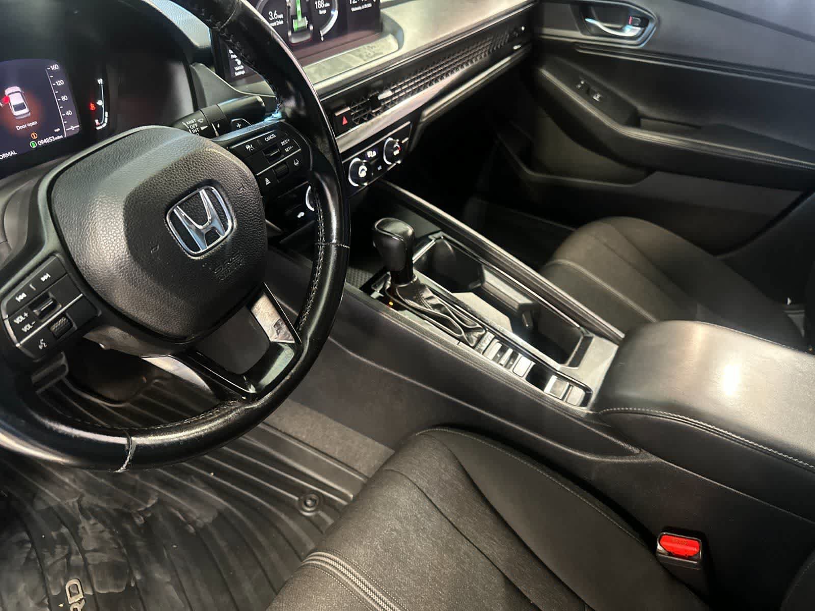 Used 2024 Honda Accord Sport image 12