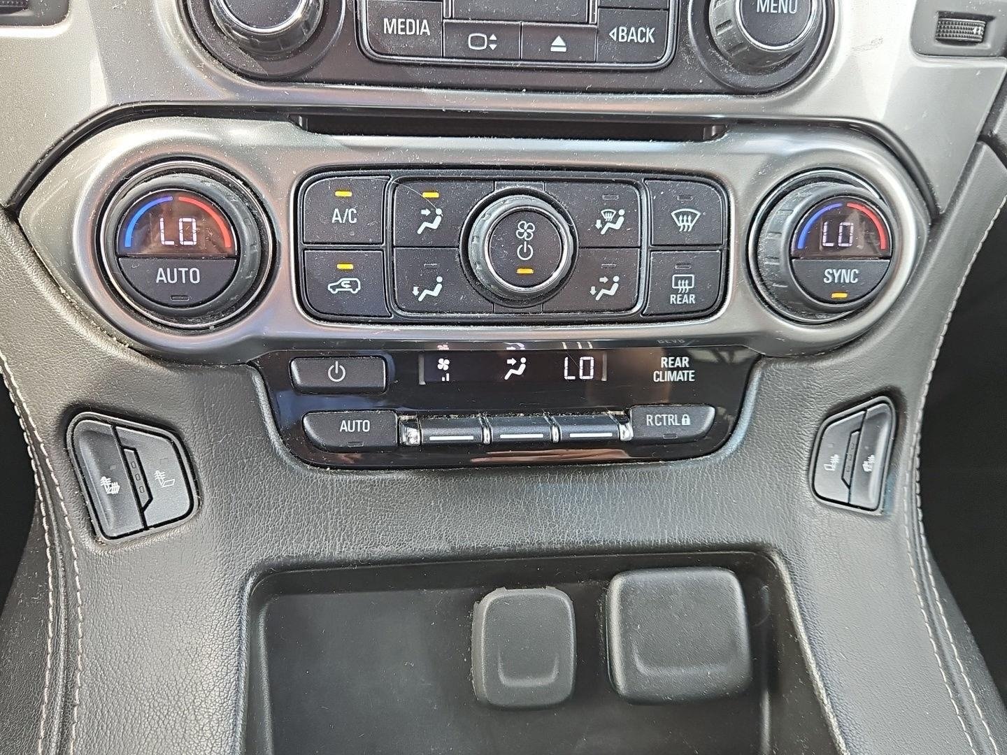 Used 2018 Chevrolet Suburban LT AWD/4WD image 25