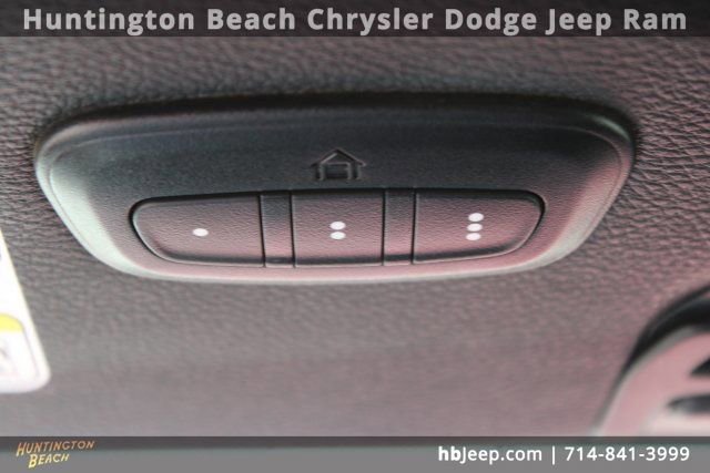 Used 2024 Jeep Wrangler Sahara image 31