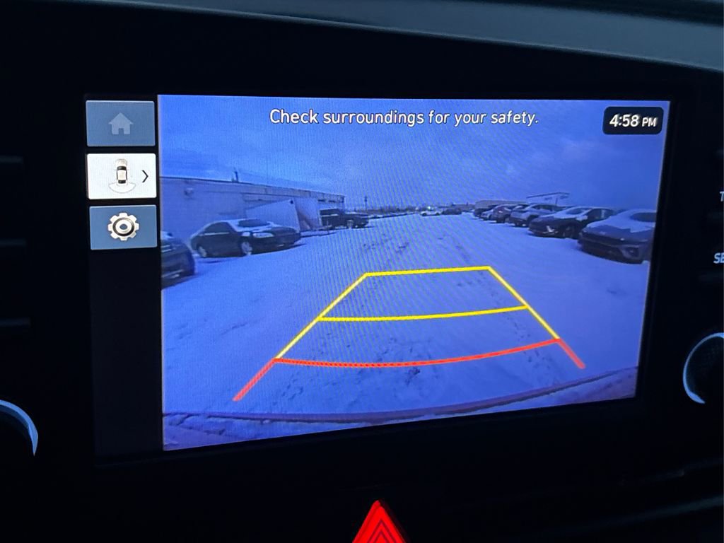 Used 2025 Hyundai Elantra Sport image 32