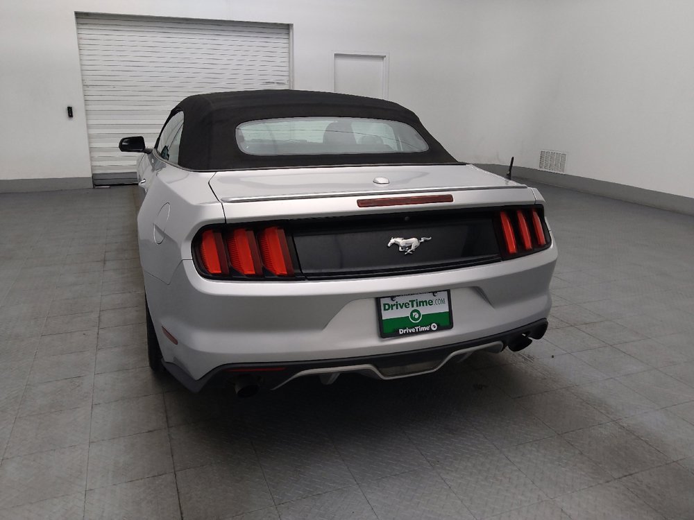Used 2015 Ford Mustang Premium RWD image 6