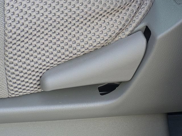 Certified 2021 Nissan Frontier SV w/ Midnight Edition Floor Mats AWD/4WD image 14