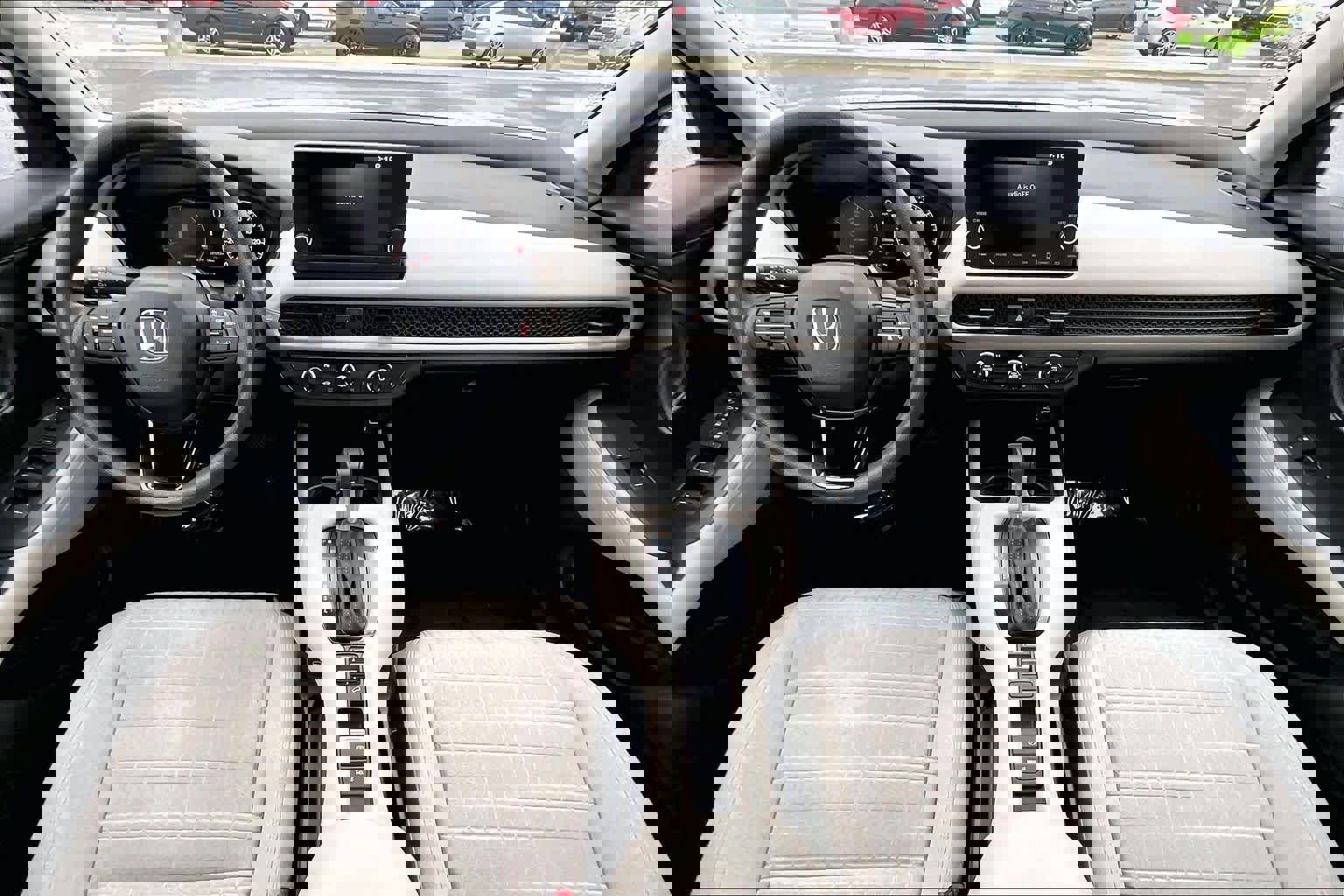 Used 2025 Honda HR-V LX image 15