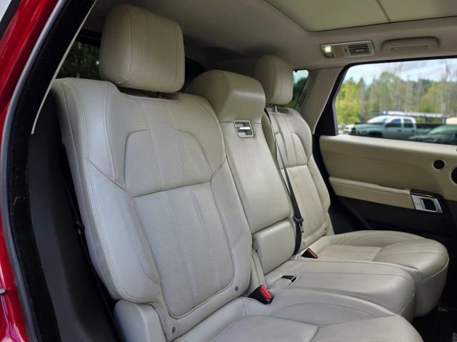 Used 2015 Land Rover Range Rover Sport HSE image 34