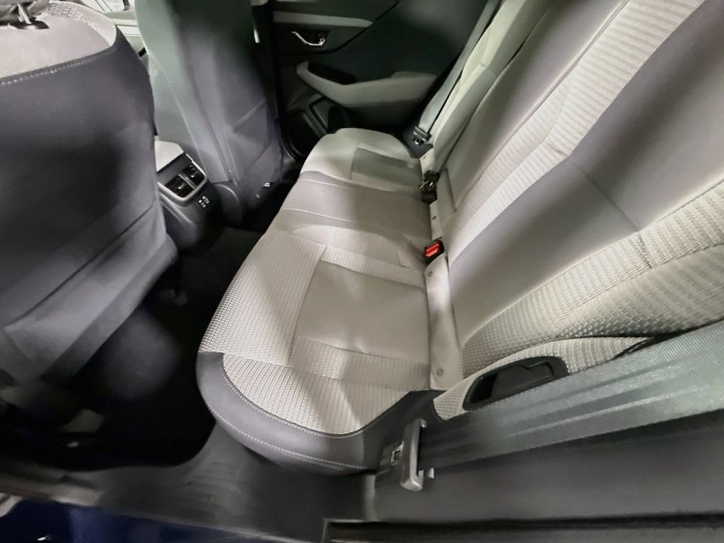 Certified 2025 Subaru Outback Premium AWD/4WD image 29