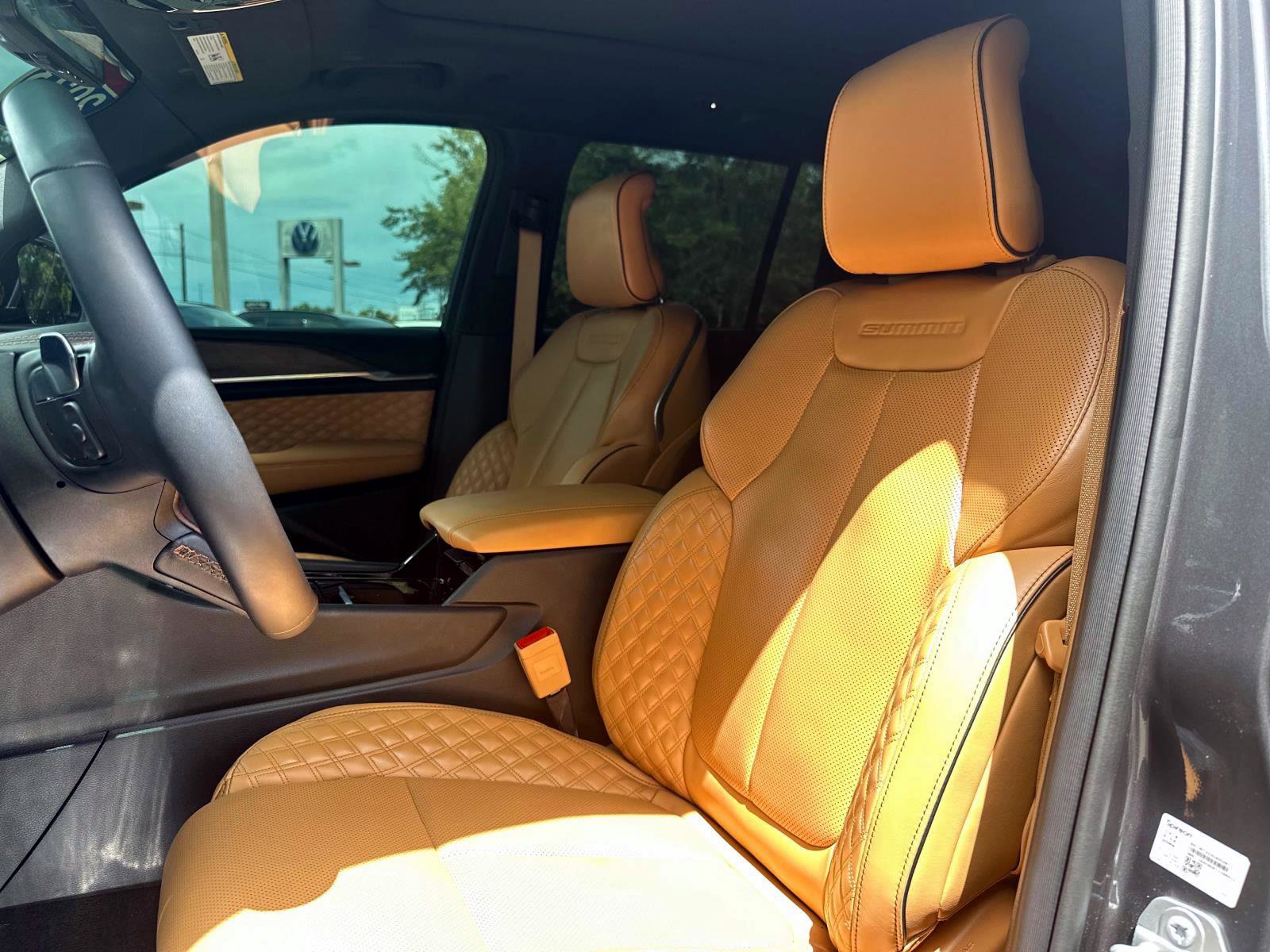 Used 2023 Jeep Grand Cherokee Summit w/ Adv Protech Group IV image 21