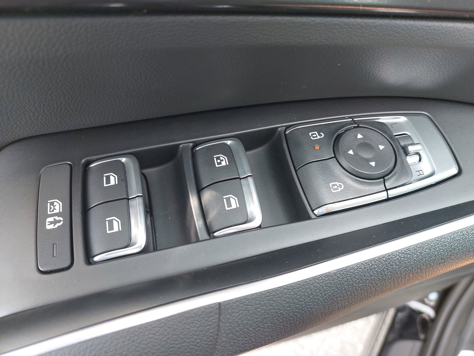 New 2026 Kia Sorento LX FWD image 28