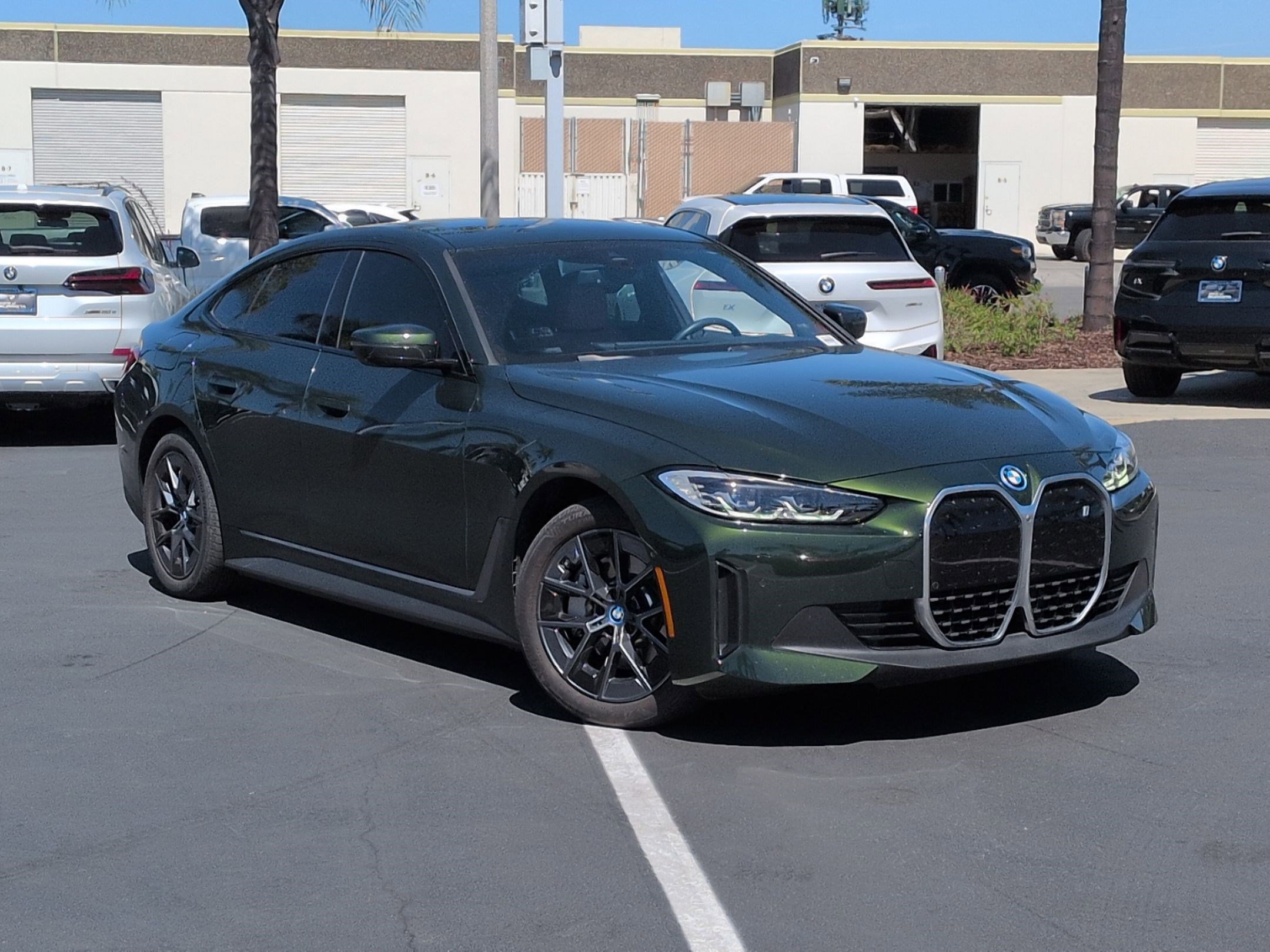 Certified 2023 BMW i4 eDrive35 w/ Premium Package image 2