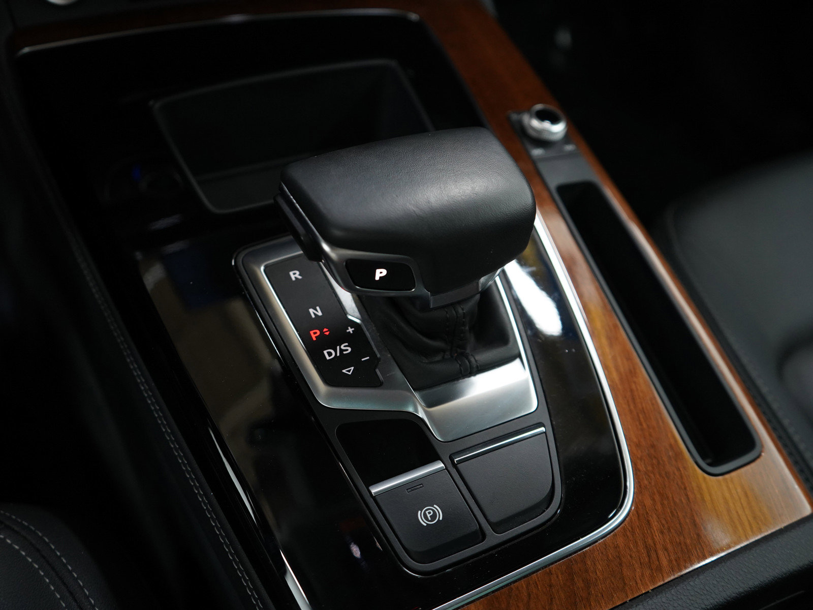 Used 2023 Audi Q5 2.0T Premium Plus w/ Premium Plus Package image 25