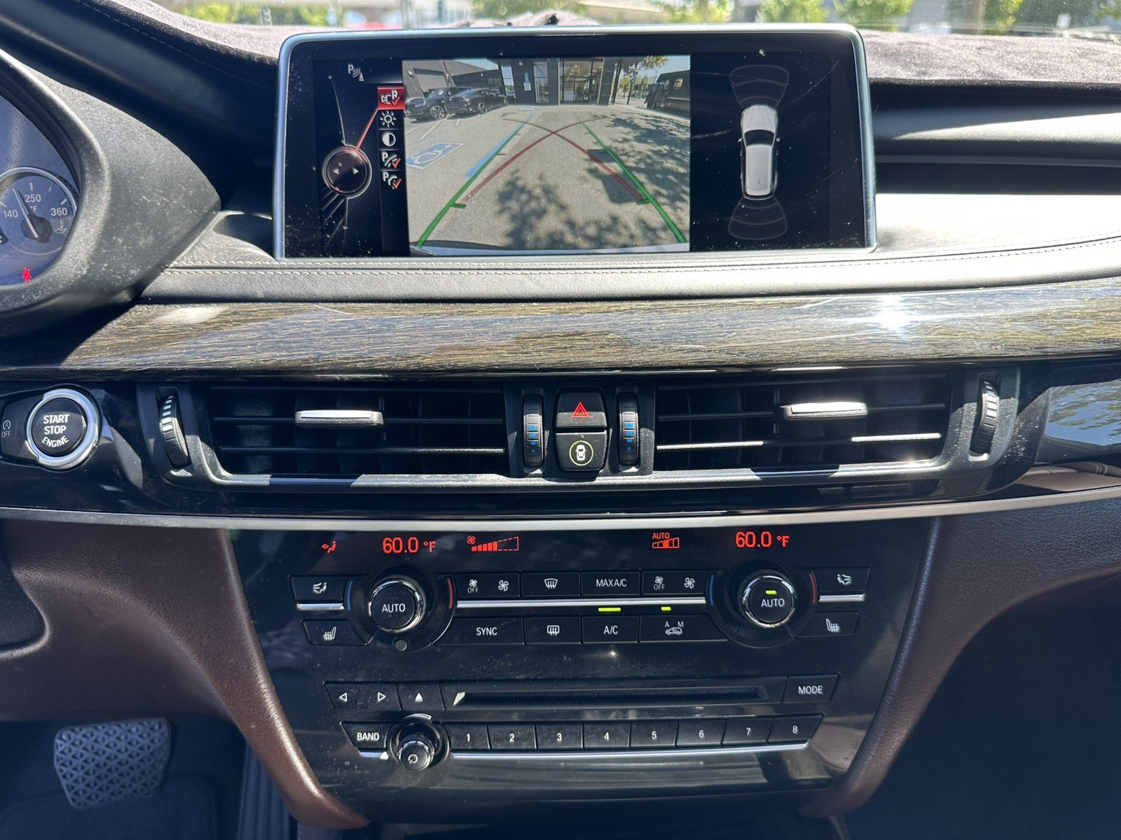 Used 2016 BMW X5 xDrive50i AWD/4WD image 25