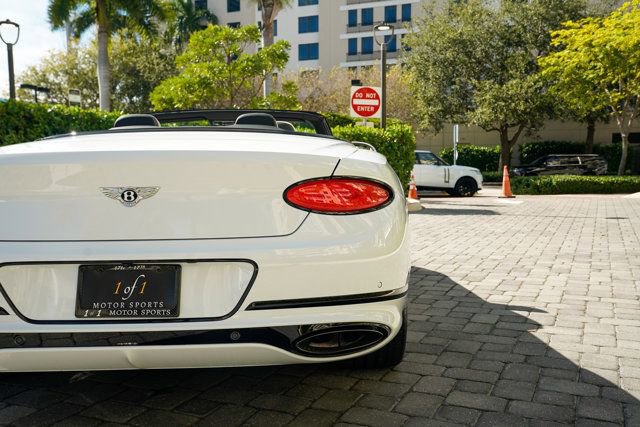 Used 2024 Bentley Continental GT Speed image 26