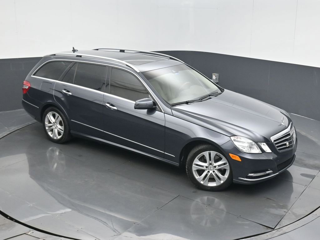 Used 2011 Mercedes-Benz E 350 4MATIC Wagon image 36