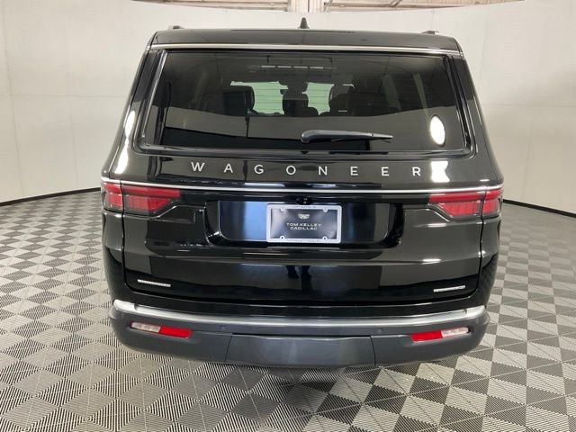 Used 2022 Jeep Wagoneer Series III w/ Premium Group I AWD/4WD image 5