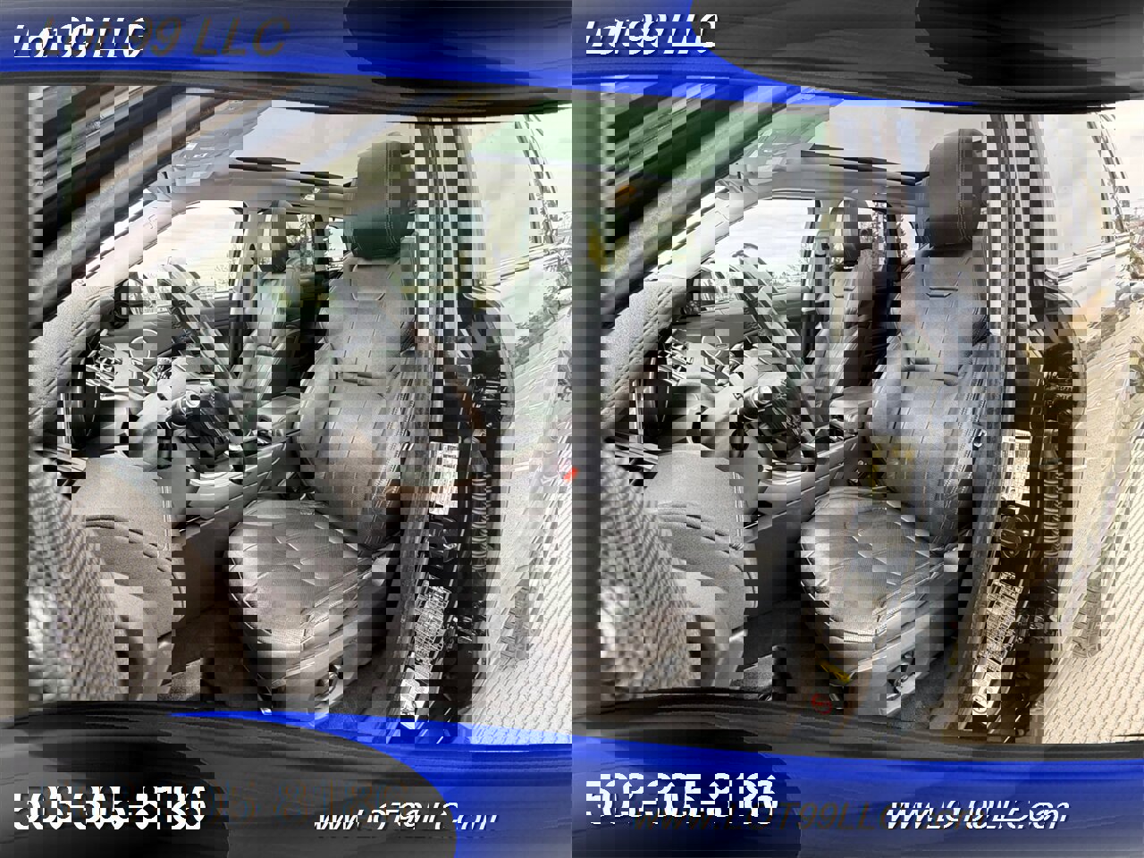 Used 2018 Land Rover Range Rover Evoque SE Premium image 11