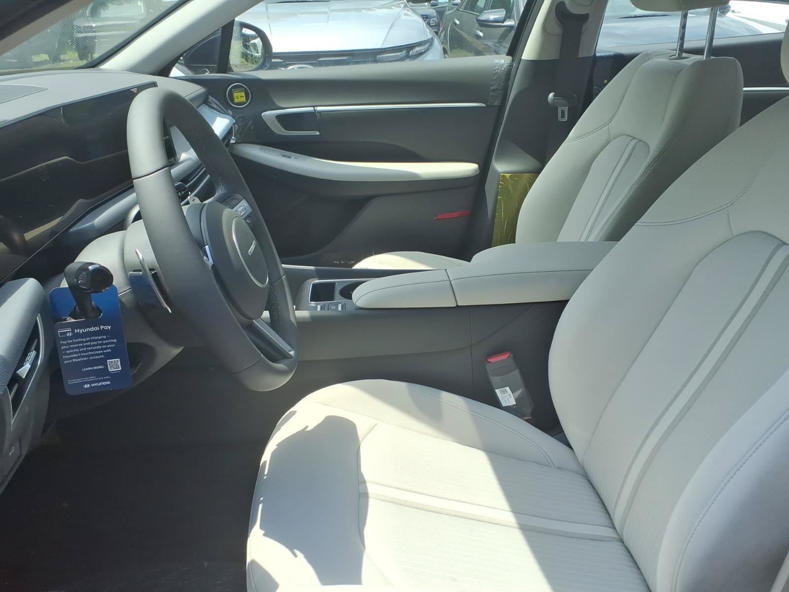 New 2026 Hyundai Sonata SEL FWD image 10