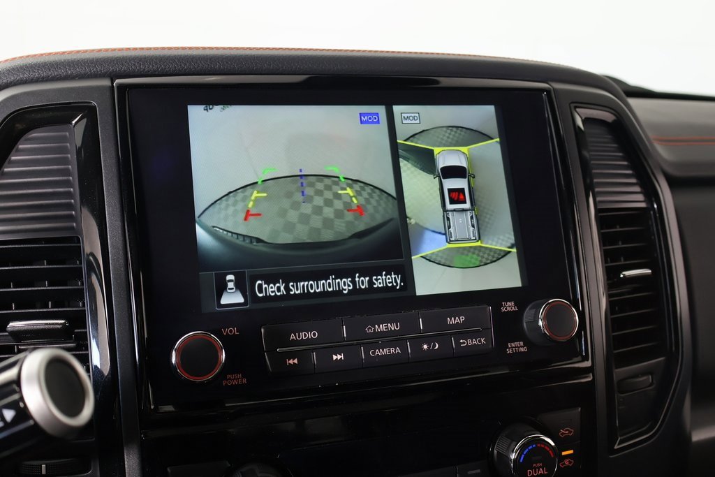 Used 2023 Nissan Titan PRO-4X w/ Pro-4x Convenience Package image 6