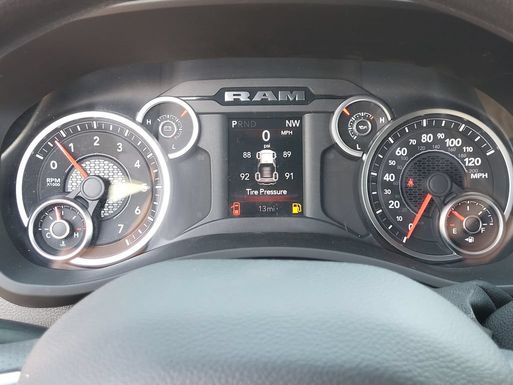 New 2026 RAM 2500 Tradesman AWD/4WD image 15