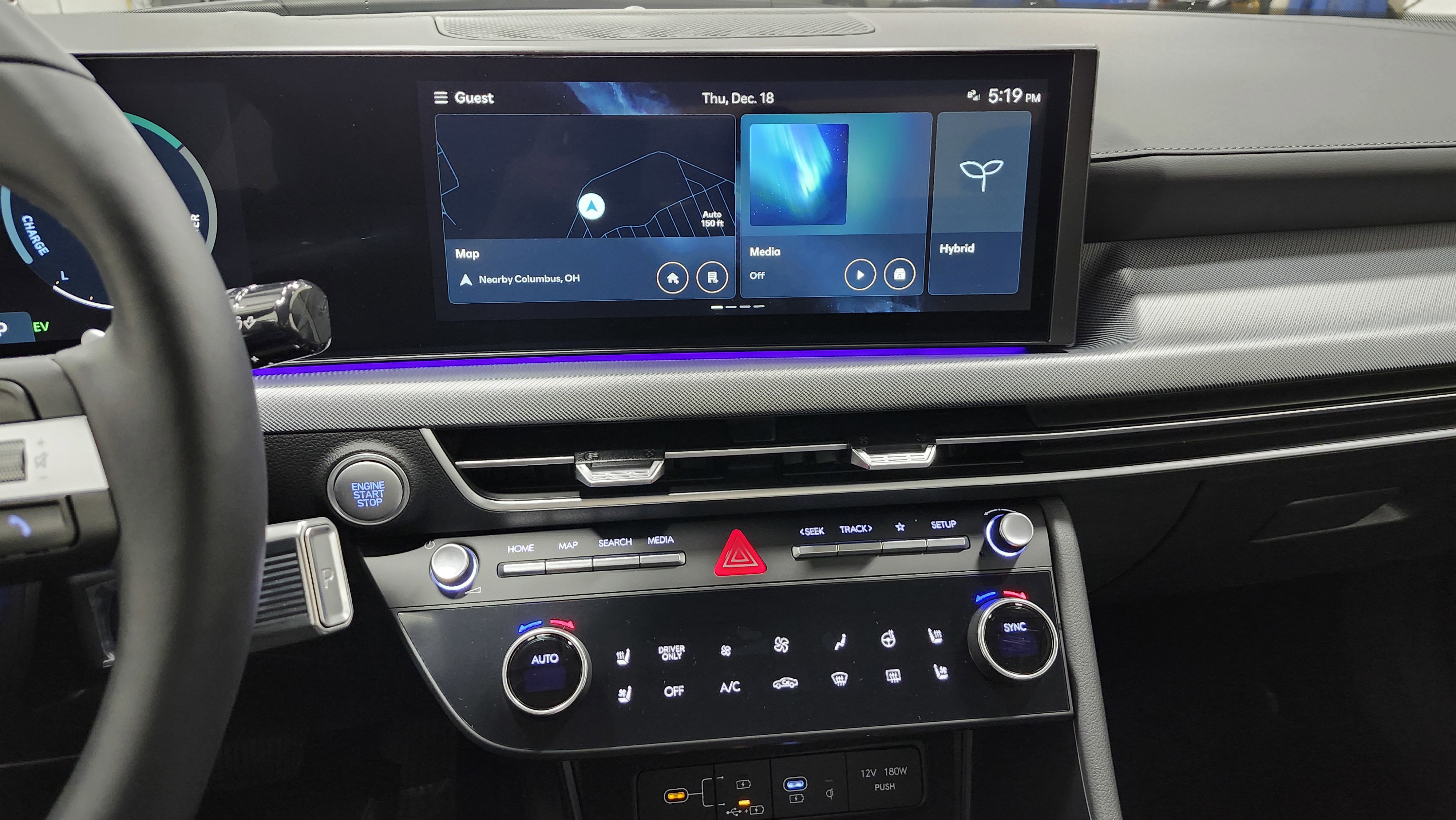 Used 2025 Hyundai Sonata Limited image 32