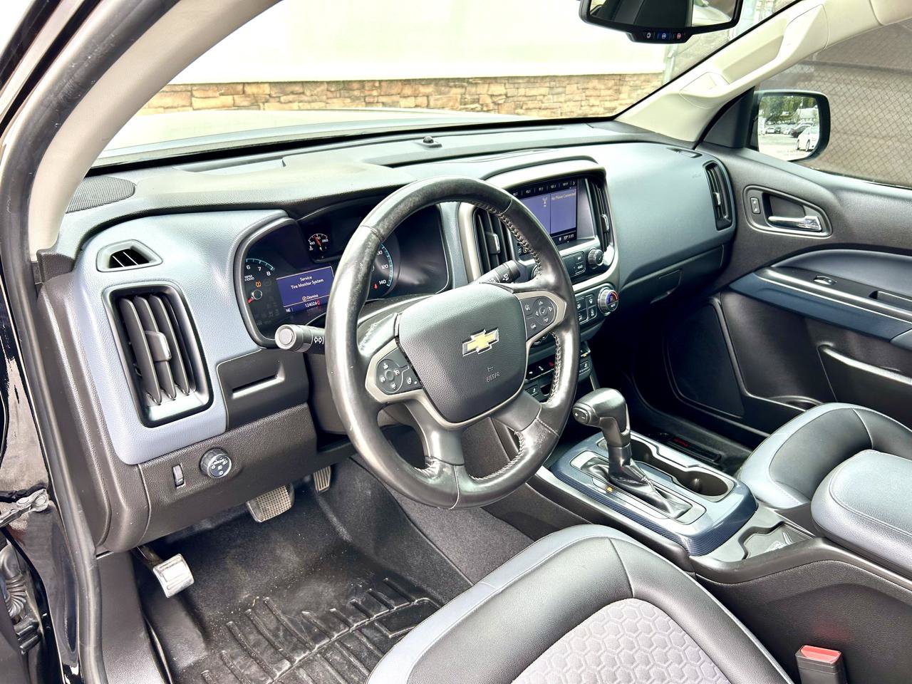 Used 2019 Chevrolet Colorado Z71 RWD image 8