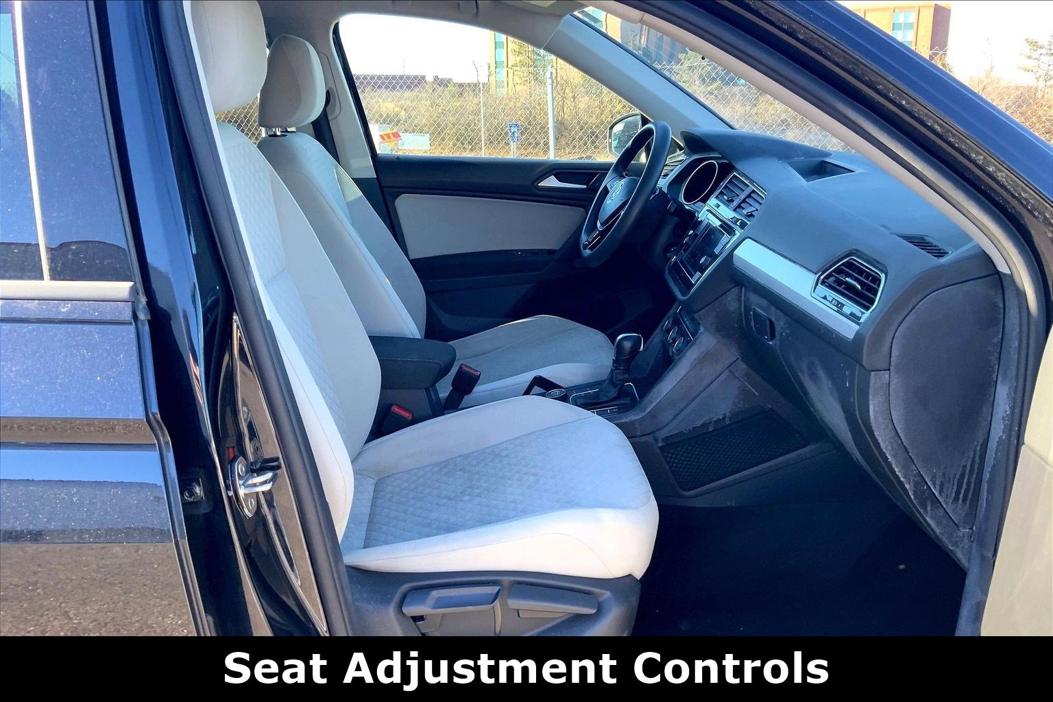 Used 2019 Volkswagen Tiguan S w/ Driver Assistance Package image 7