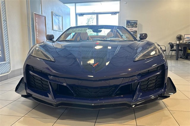 New 2025 Chevrolet Corvette Z06 w/ Z07 Performance Package image 8
