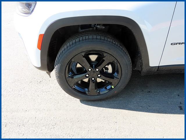 New 2026 Jeep Grand Cherokee L Limited image 4