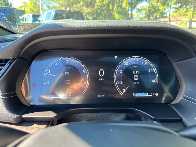 New 2027 Jeep Grand Cherokee Limited AWD/4WD image 19