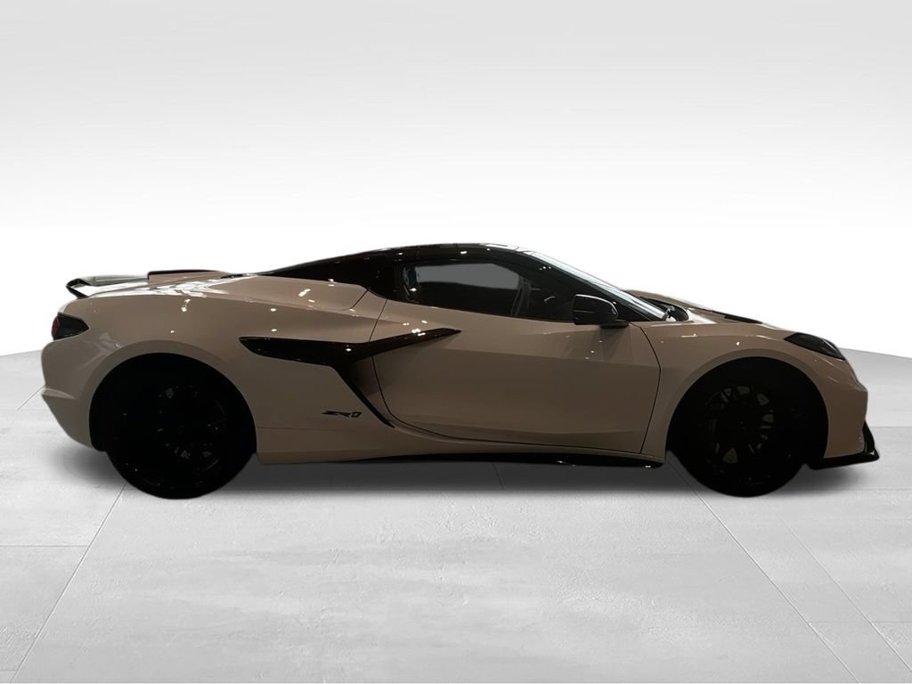 Used 2025 Chevrolet Corvette ZR1 w/ Stealth Interior Trim Package RWD image 9