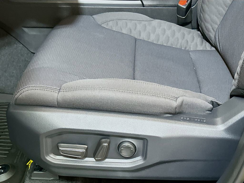 New 2026 Toyota Tundra SR5 RWD image 19