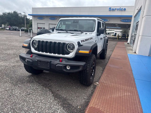 Used 2025 Jeep Wrangler Unlimited Rubicon AWD/4WD image 7