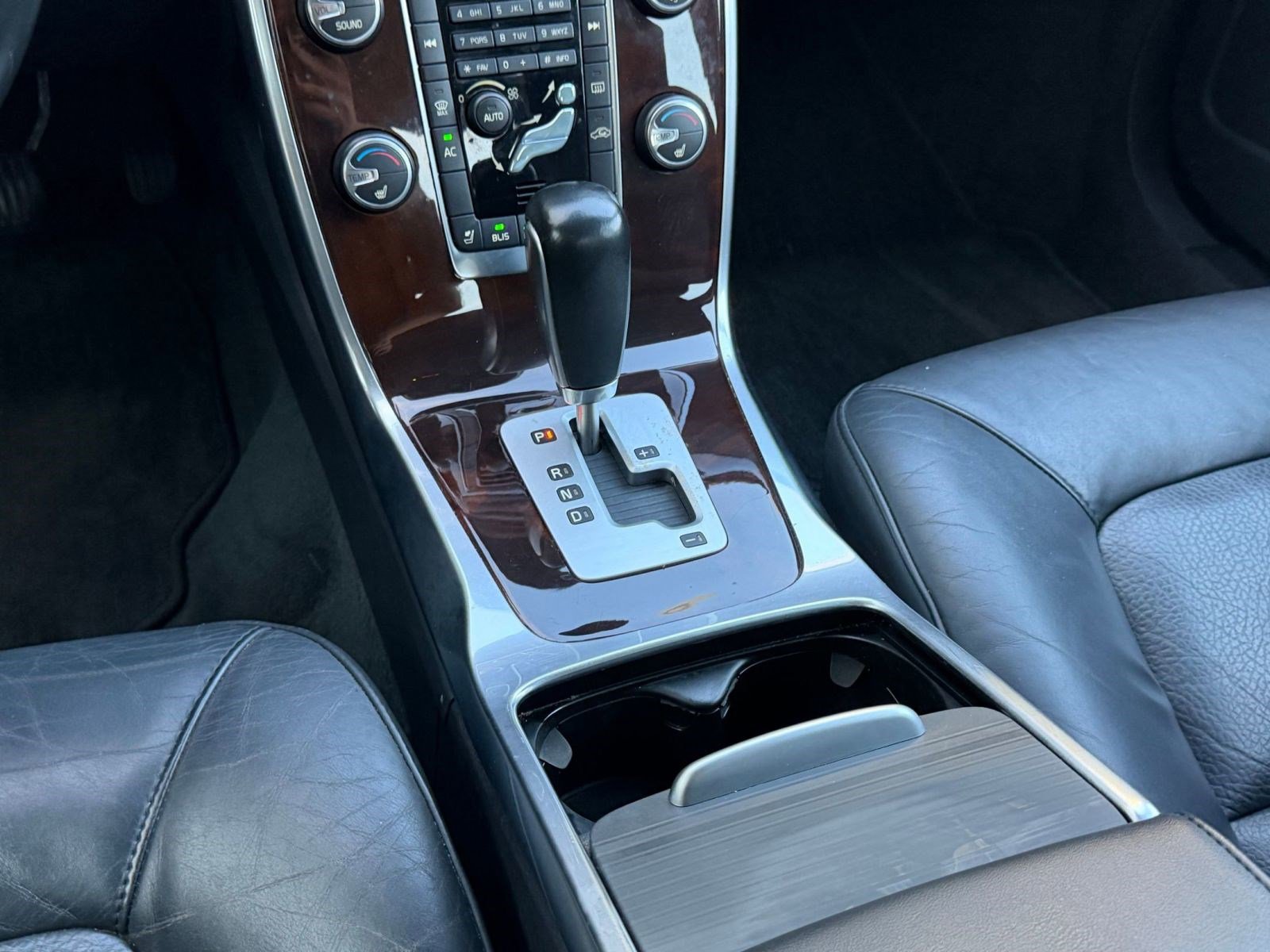 Used 2012 Volvo S80 3.2 image 16